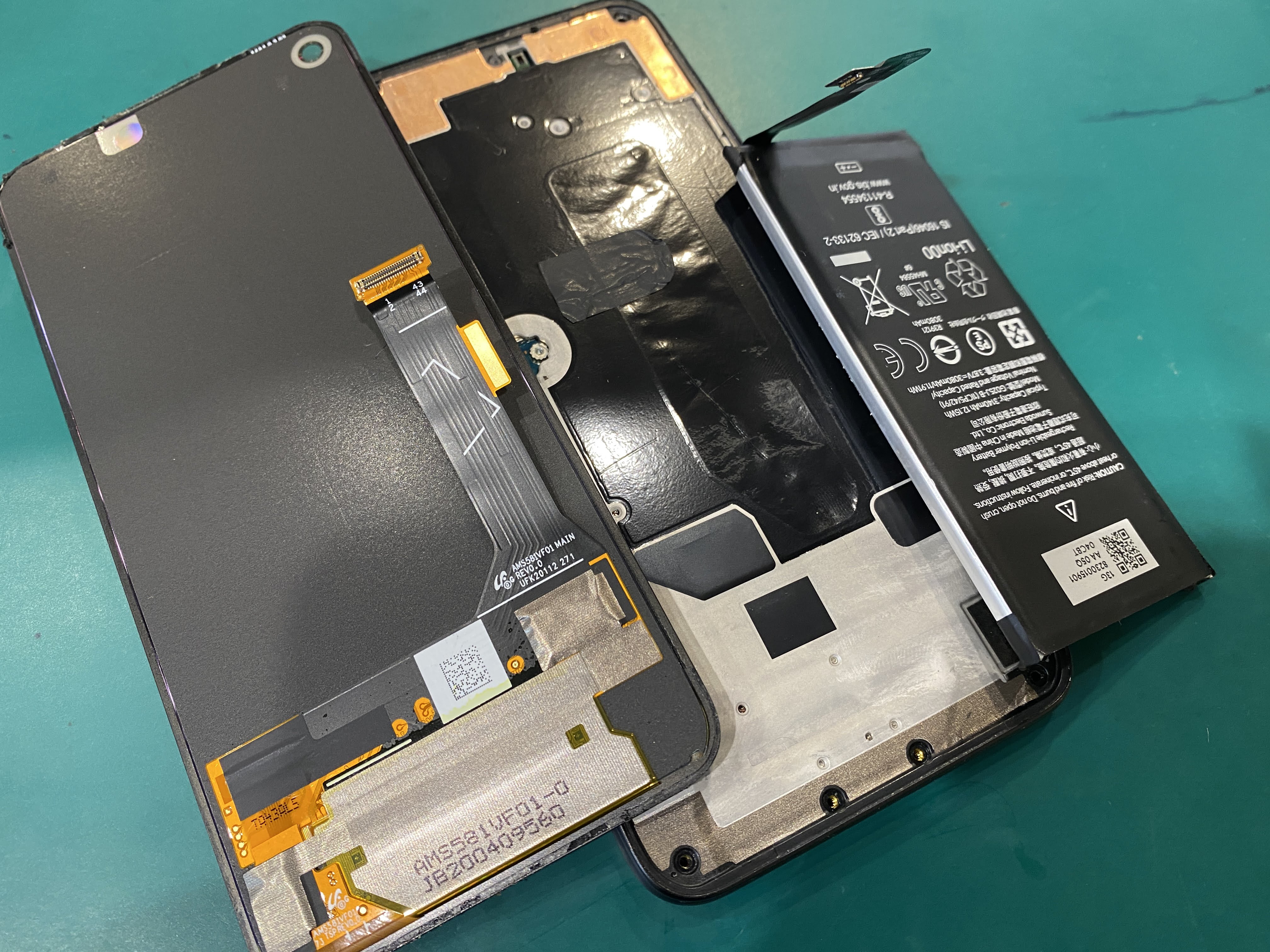 Google Pixel(グーグルピクセル)4aのバッテリー持ちが悪い！そんな方は当店にご相談下さいませ！！！【スマホ修理工房ペ