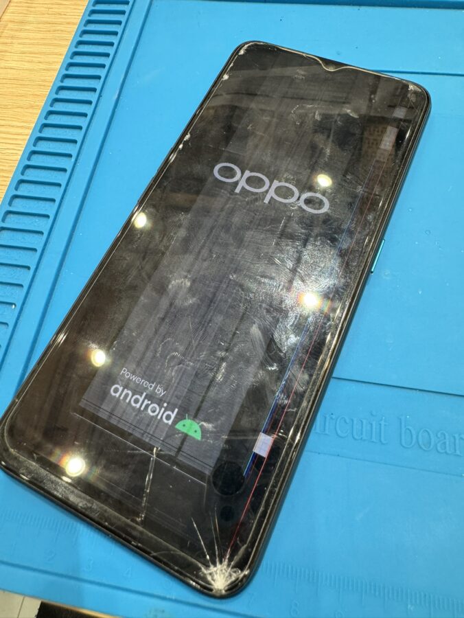 OPPO A5 2020（オッポ/‎CPH1943）の画面交換は、「スマホ修理工房　池袋P'パルコ本店」にお任せください📱✨