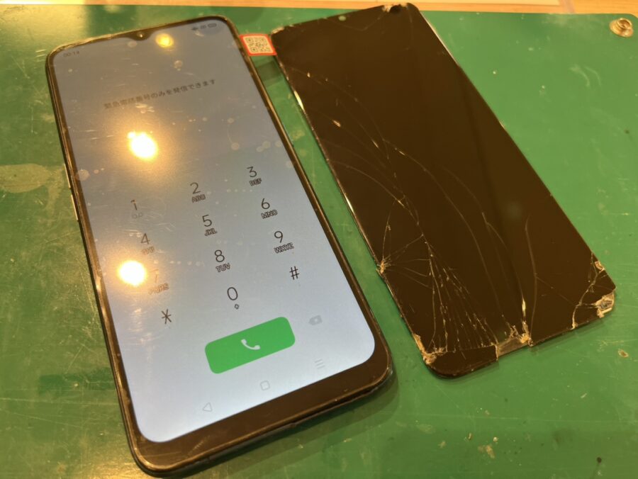 OPPO A5 2020 (オッポ) CPH1943の画面割れ！交換修理お任せください！【スマホ修理工房新宿PePe店】