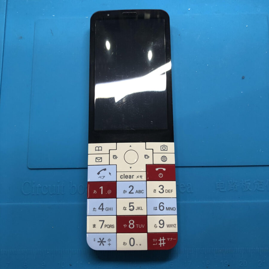 ガラケー修理も対応できます😊👍お困りの症状がありましたら、「スマホ修理工房　池袋P’パルコ本店」まで！！【池袋P'パルコ本店】