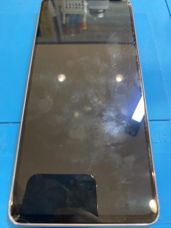 画面の交換が必要なGalaxyA53(ギャラクシー)修理を行いました！【スマホ修理工房　仙台PARCO2店】