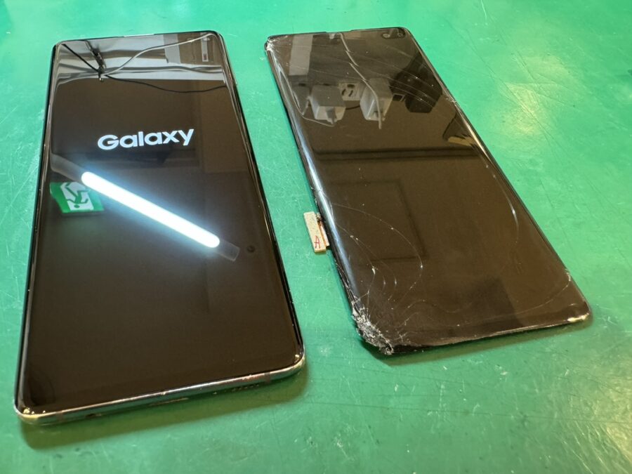 落下で表示不可の Galaxy Note10＋(SC-04L/SCV42)の画面交換は当店で！！【スマホ修理工房新宿PePe店】