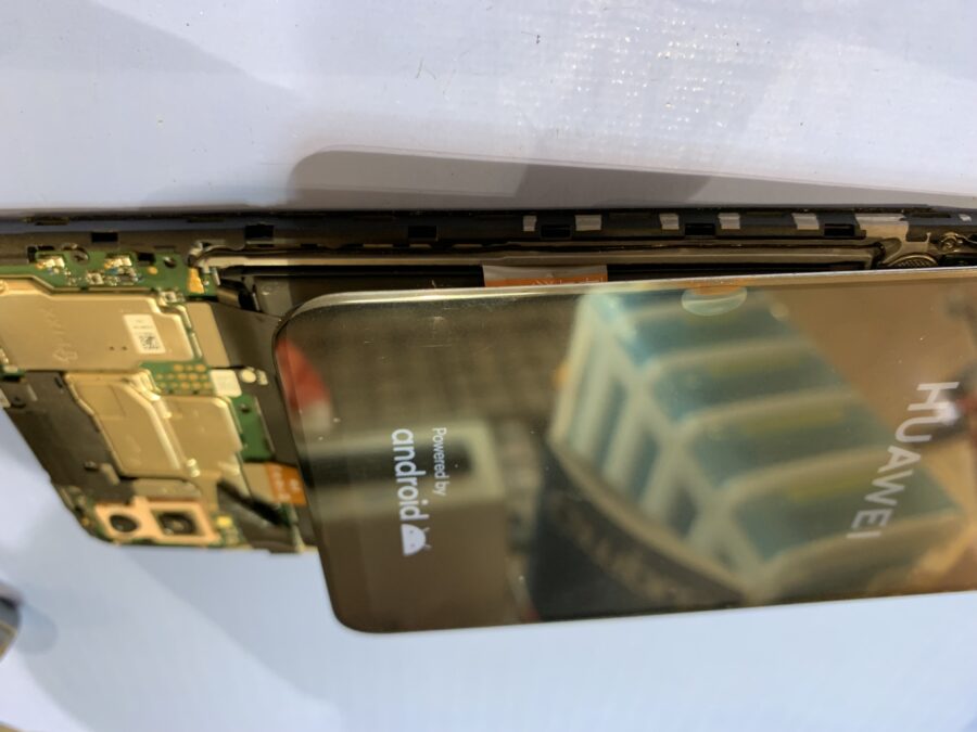 松伏町よりご来店！Androidの画面修理もご相談ください【スマホ修理工房イオンせんげん台】