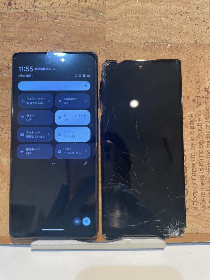 Google Pixel 6a（グーグルピクセル6a)の画面交換なら修理が可能なスマホ修理工房 広島パルコ新館店で！！