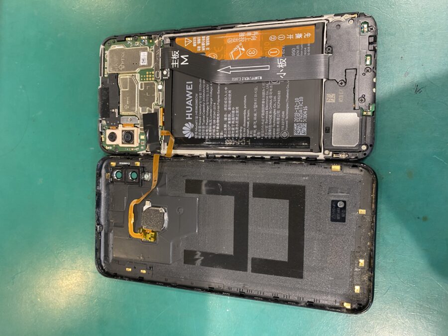 HUAWEI nova lite3の充電が出来ない・・・それってバッテリー交換必要かも！そんな時はスマホ修理工房ペリエ千葉店にご