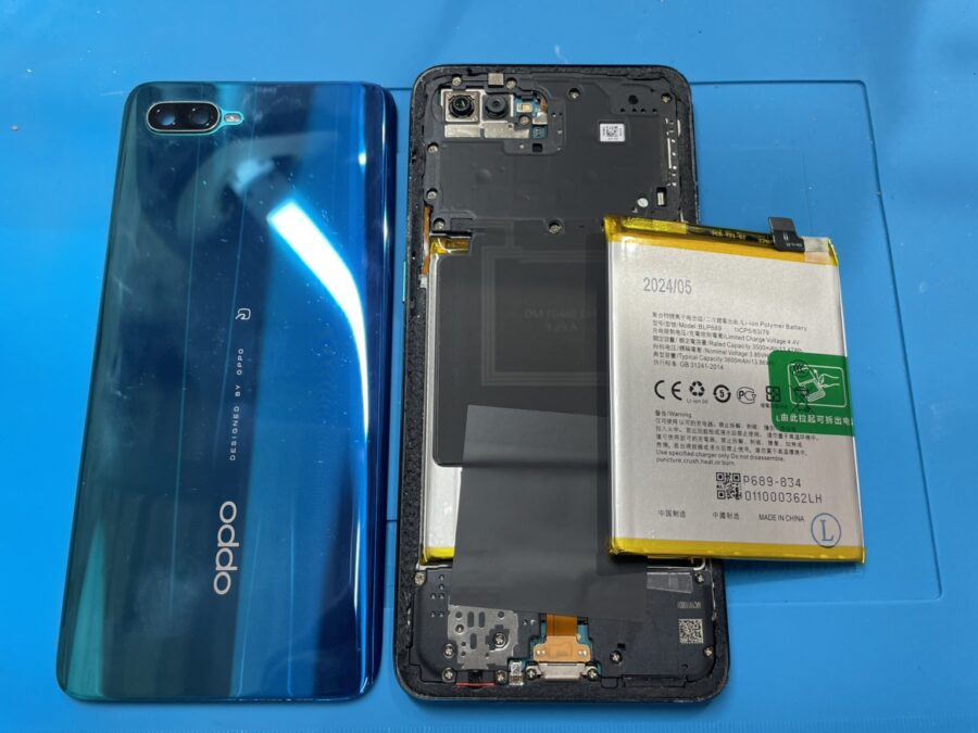 OPPO RenoA（オッポ）のバッテリー交換なら【スマホ修理工房池袋P'パルコ店】でサクッと交換♪