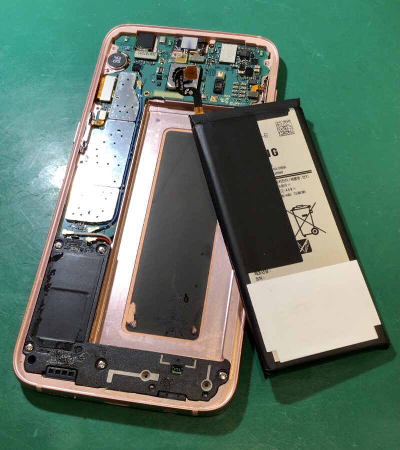 Galaxy S7 edge　バッテリー劣化【スマホ修理工房 東松山店】