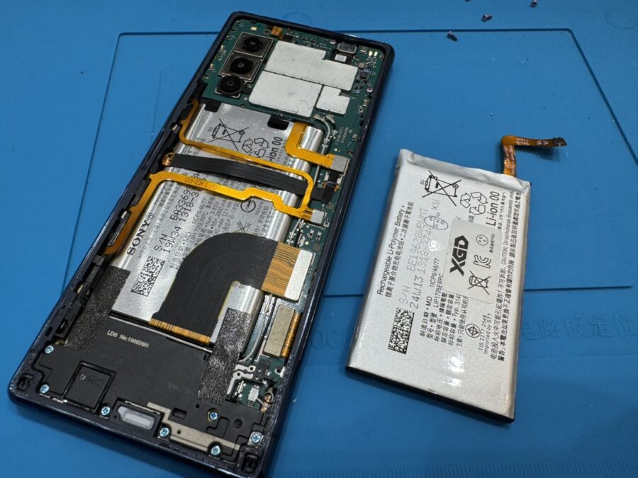 SONY Xperia5（エクスペリア）をお持ち込み頂きました。【スマホ修理工房池袋P’パルコ店】