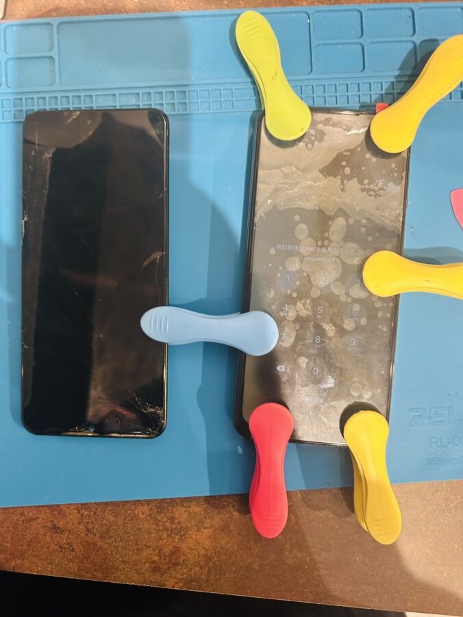 Samsung Galaxy A23 （サムスン ギャラクシーA23）のフロントパネル交換修理（screen repair）なら