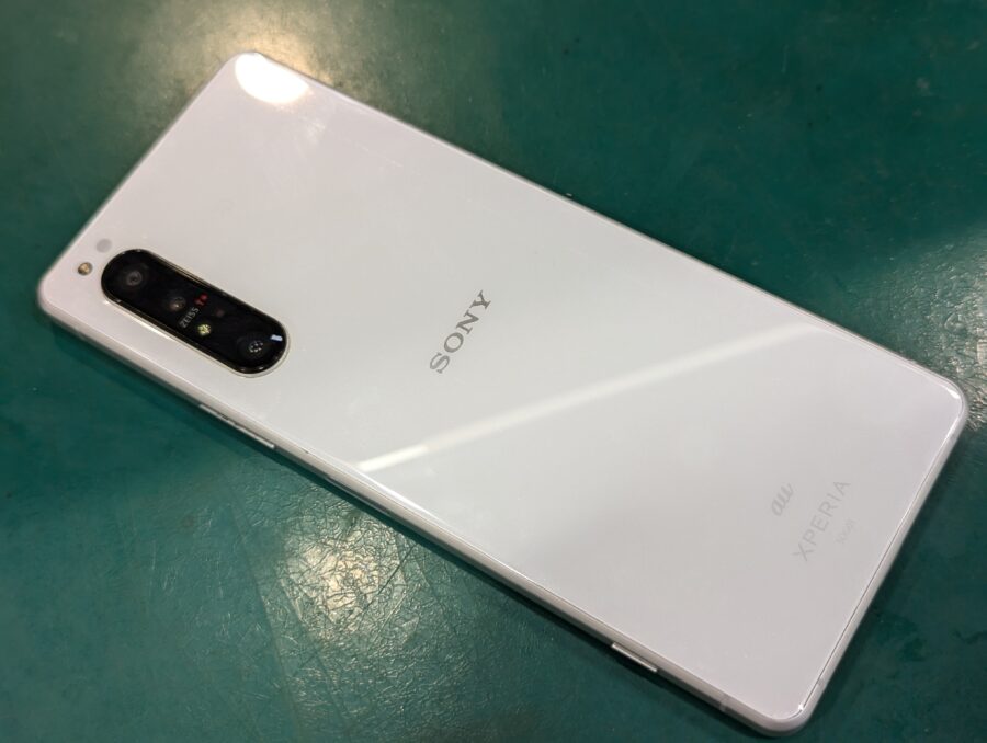 Xperia1Ⅱ(エクスペリア)のバッテリー交換でしたらスマホ修理工房ペリエ千葉店にお問い合わせください！