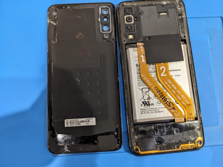 GalaxyA50（ギャラクシー）のバッテリー交換修理をデータそのまま、即日お渡しご希望の方はスマホ修理工房渋谷店へ！