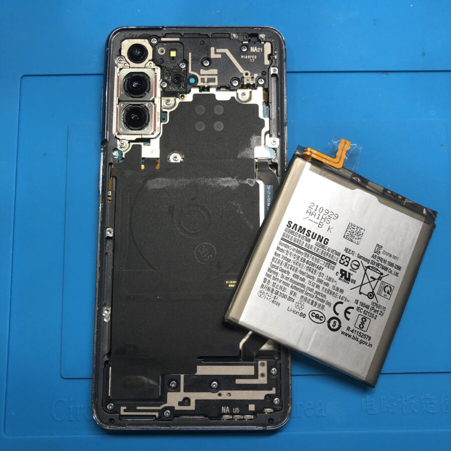 Samsung Galaxy S21 5G（ギャラクシー）をお持ち込み頂きました。【スマホ修理工房池袋P’パルコ店】