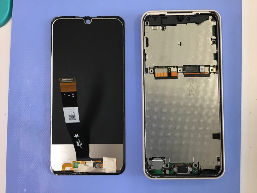 スマホ修理工房王子店/AQUOS wishのバッテリー交換をいたしました！