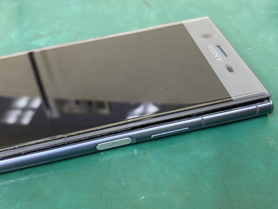 江東区大島・亀戸のスマホ修理屋！Xperia(エクスペリア)XZ１バッテリー膨張！そんな時は【スマホ修理工房西大島店】へ