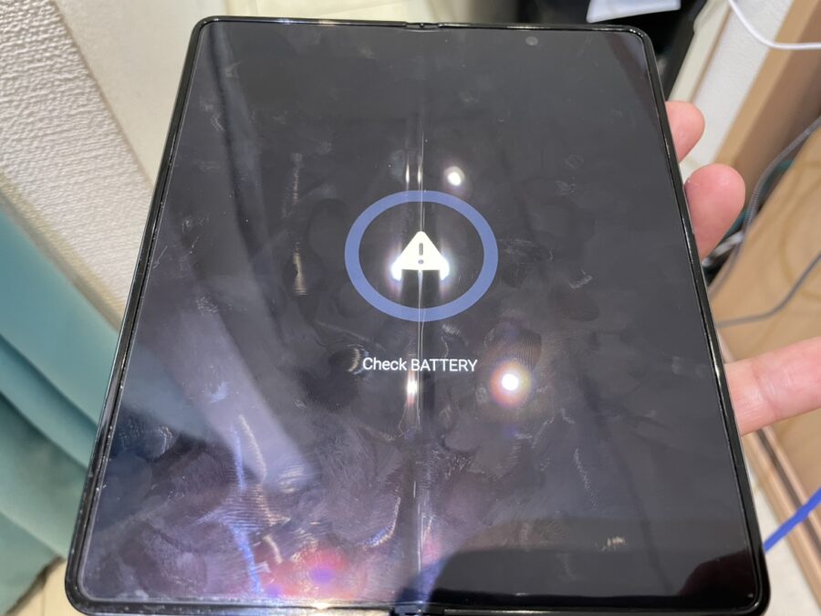 check BATTERY！！ Galaxy Z Fold4 5G（ギャラクシー）の起動不可を修理させて頂きました！【スマホ修理