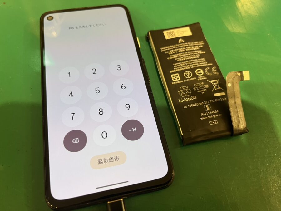 大人気Pixel4a 4G(ピクセル)のバッテリー交換急増中！【スマホ修理工房新宿PePe店】にご予約下さい♪