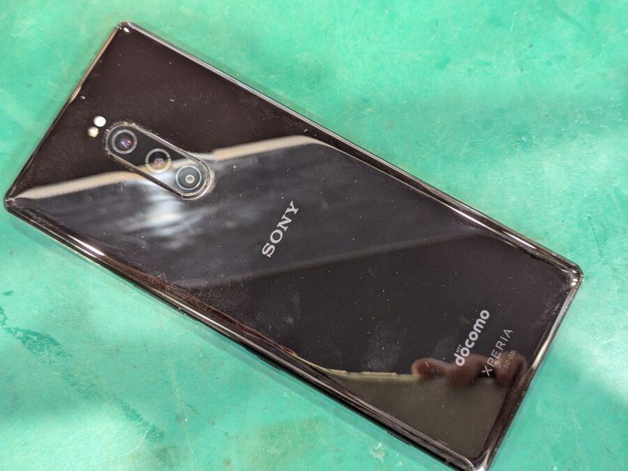 Xperia1(エクスペリア)が起動しなくなってしまった！バッテリー交換で起動するかも！まずはスマホ修理工房ペリエ千葉店にお問い