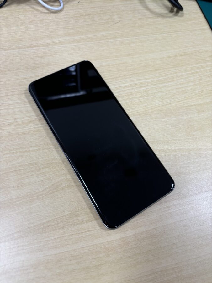 GalaxyS20（ギャラクシー）フロントパネルの交換お任せください！【スマホ修理工房　ココリア多摩センター店】