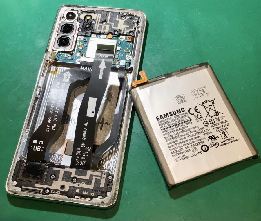 Galaxy S21+　バッテリー劣化【スマホ修理工房 東松山店】