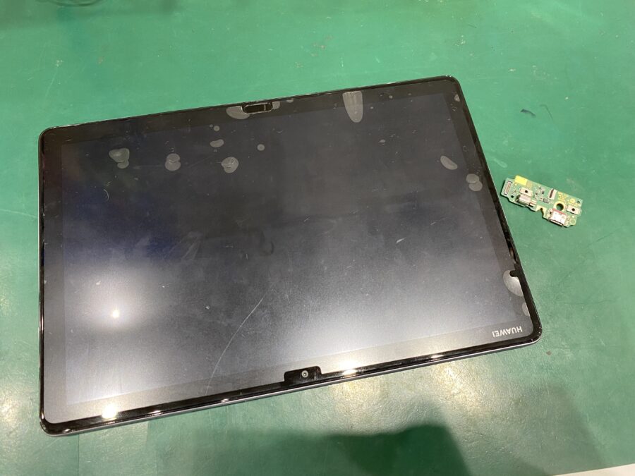 江東区大島・亀戸のスマホ修理屋！Media Pad M5 Lite 10.1インチ(メディアパッド)充電が出来ない。
