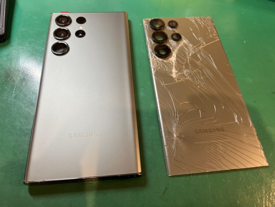 Galaxy S23Ultra(ギャラクシー)の今度は背面割れ！データそのまま40分から！【スマホ修理工房新宿PePe店】