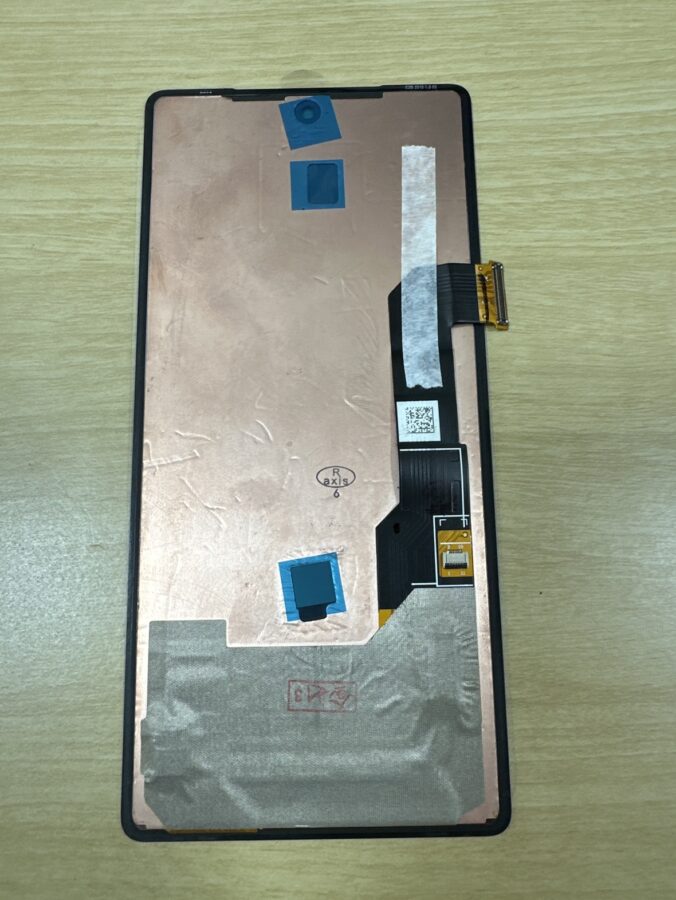 Google Pixel7a(グーグル ピクセル)画面が！！割れた！！どうしよう！！そうだ！あそこなら！！【スマホ修理工房　ココ