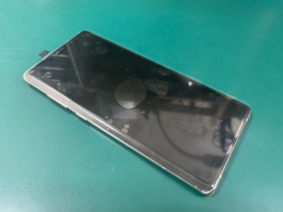 Galaxy Note8(ギャラクシーノート)の画面交換！承っております‼【スマホ修理工房ココリア多摩センター店】