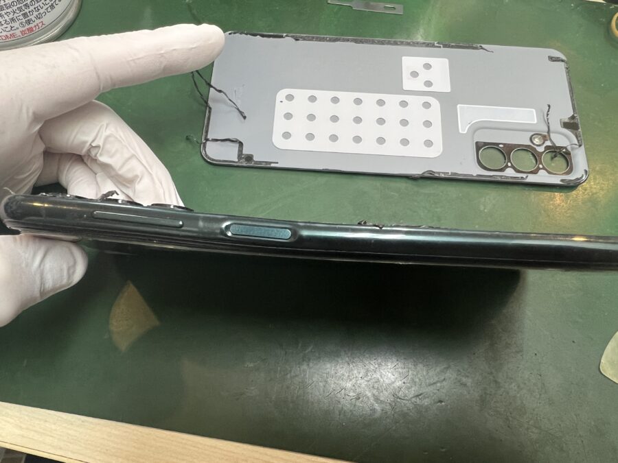 Galaxy M23 5Gの外装交換のご依頼をいただきました！