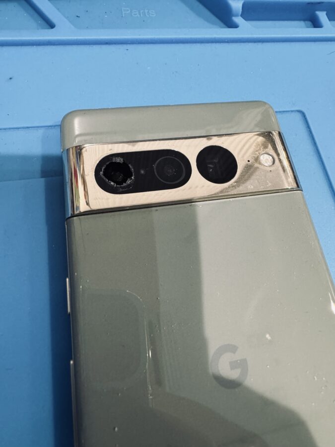 Google Pixel7(のカメラレンズガラス交換修理なら「スマホ修理工房 池袋P’パルコ本店」