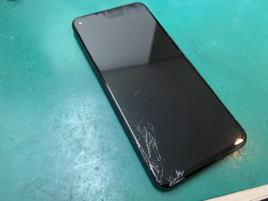 Google Pixel 5a 5Gの液晶交換のご依頼をいただきました！スマートフォンでお困りの際は「スマホ修理工房 葛西店」へ