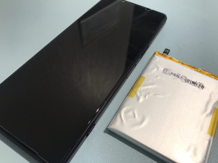 充電が全然もたなくなってしまった！Xperia 1Ⅳ(エクスペリア)のバッテリー交換修理を行いました！