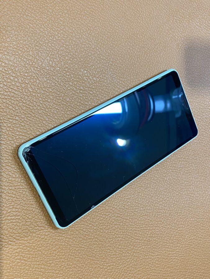 画面が映らなくなってしまったXperia10Ⅱ（エクスぺリア）画面交換修理を行いました。【スマホ修理工房　仙台PARCO2店】