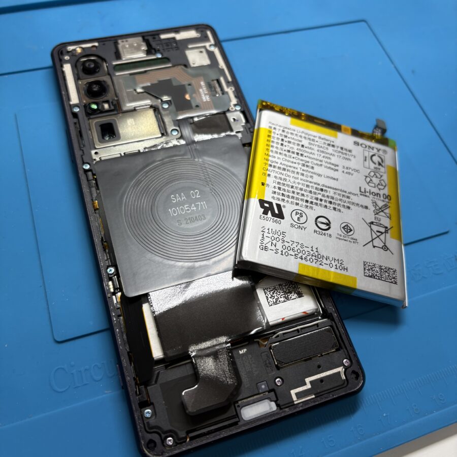 SONY Xperia 1Ⅲ（エクスペリア）をお持ち込み頂きました。【スマホ修理工房池袋P’パルコ店