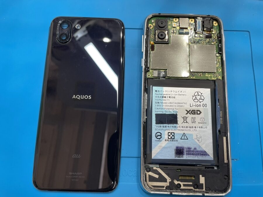 AQUOS R2 （アクオス）のバッテリー交換修理は、「スマホ修理工房　池袋P'パルコ本店」