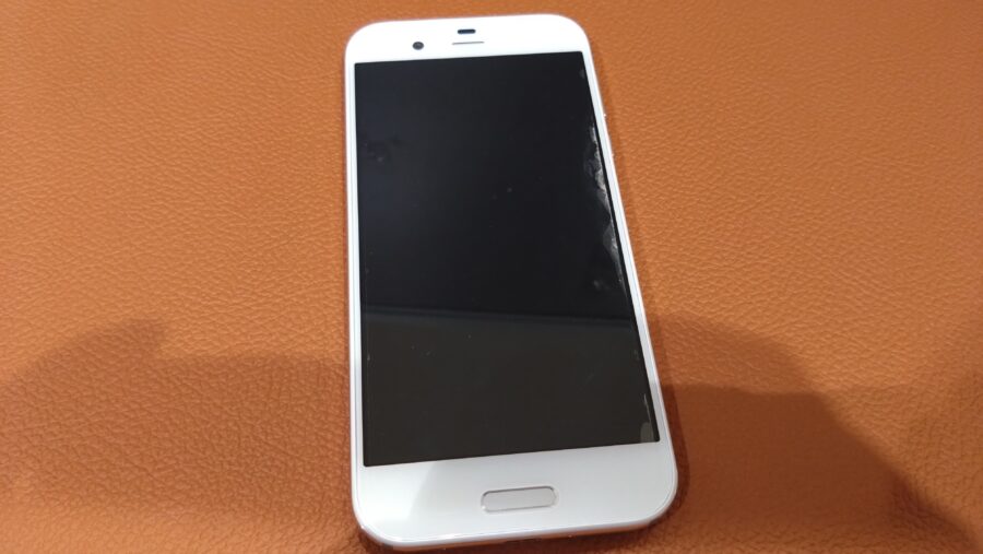 充電がすぐなくなってしまうAQUOS R（アクオス）のバッテリー交換修理を行いました。【スマホ修理工房　仙台PARCO2店】