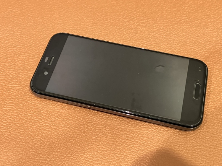 バッテリーが膨らんでしまったAQUOS R（アクオス）のバッテリー交換修理を行いました。【スマホ修理工房　仙台PARCO2店】