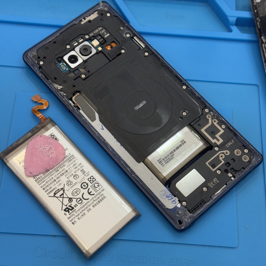 【バッテリー交換修理】町田市からお越しのお客様より、GalaxyNote9(ギャラクシーノートナイン)をお持ち込みいただきました