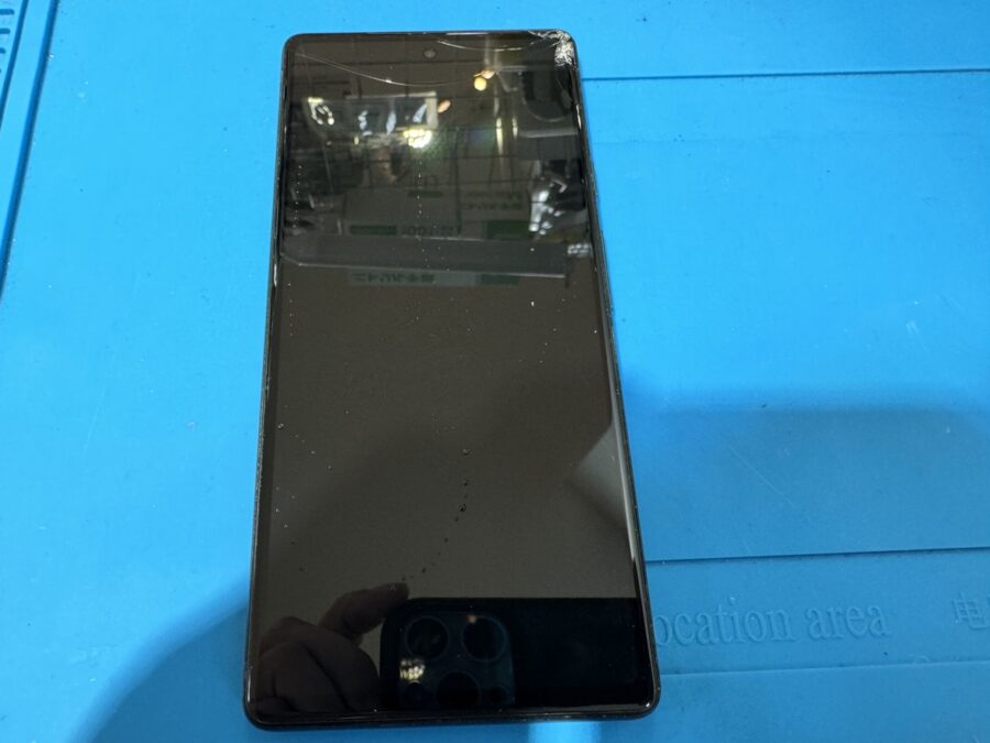 Google Pixel 6a(グーグル ピクセル) の画面が割れてしまっても修理できます‼【スマホ修理工房ココリア多摩センター