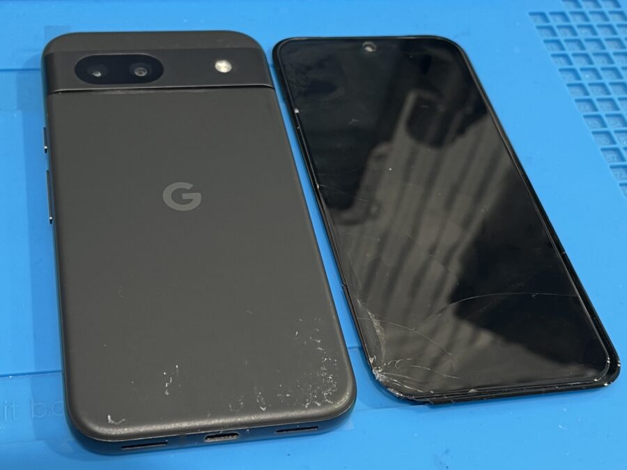 私の名前はスマホ修理工房渋谷店です。Google Pixel 8a（グーグルピクセル）の画面割れ修理を承っております。