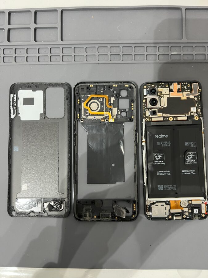 【大和店】Realme GT5Gバッテリー交換