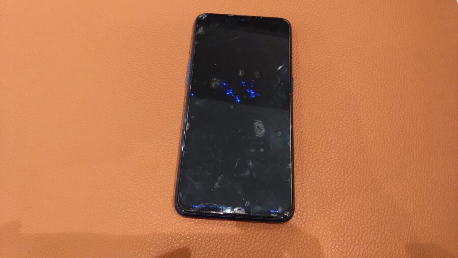 落として画面が映らなくなってしまったoppo reno3A（オッポ）画面交換を行いました!【スマホ修理工房　仙台PARCO2店】