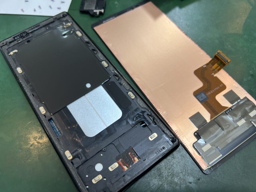 Xperia 1のパネルが映らなくなってしまったとのことでご相談いただきました！