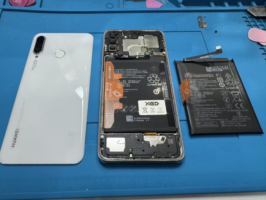 Huawei P30Lite (ファーウェイ) のバッテリー交換は、「スマホ修理工房　池袋P'パルコ本店」にお任せください！【池