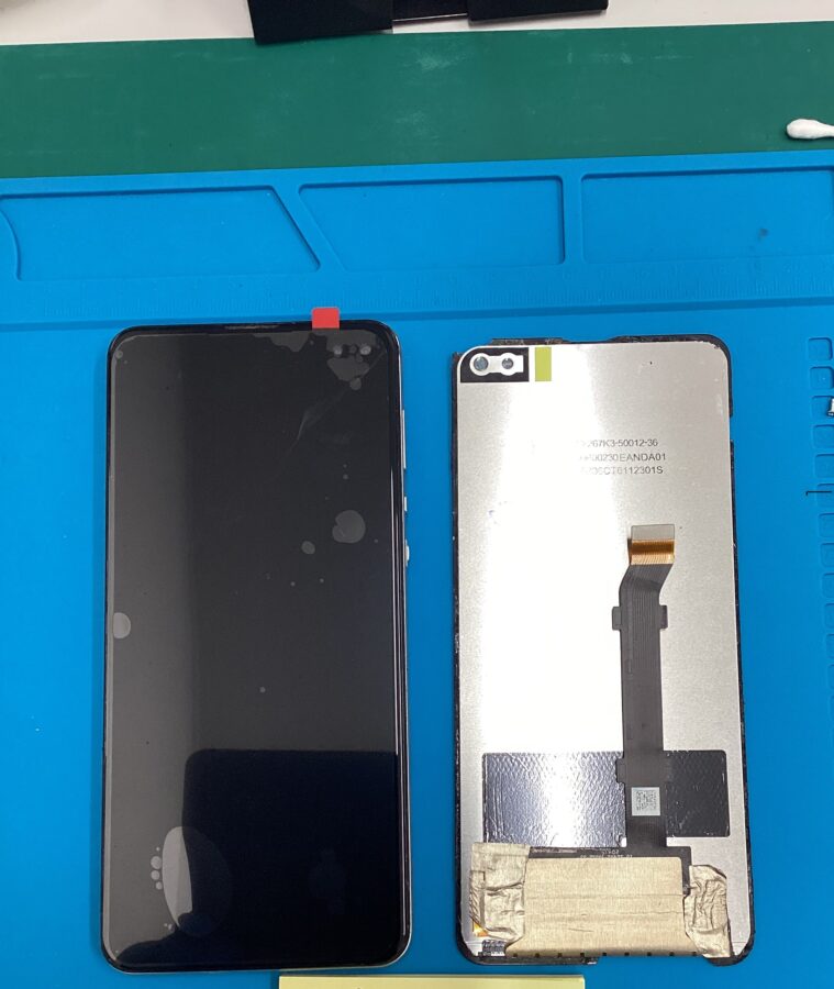 SHARP(シャープ）AQUOS（アクオス）SENSE（センス）４Plus　画面交換　スマホ修理工房　青葉通り店