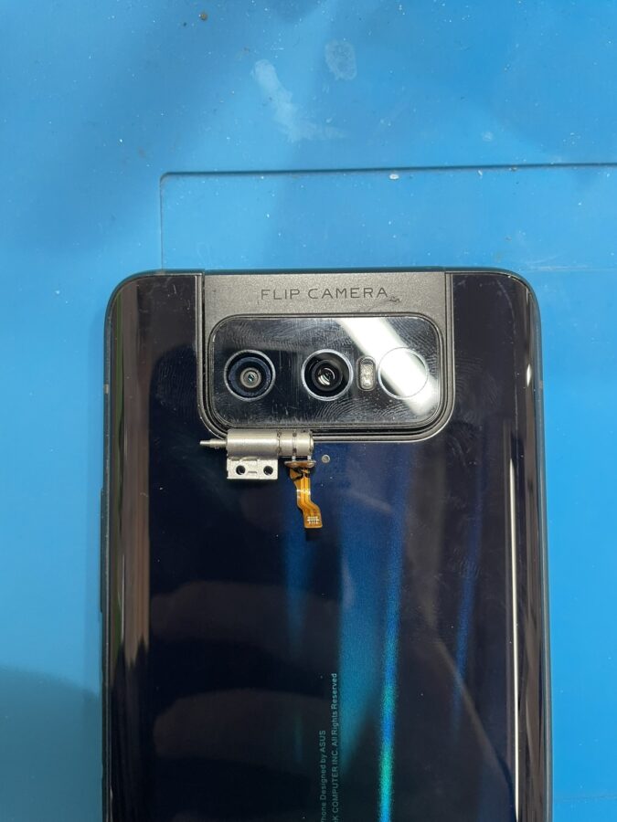 カメラが動かない！？ASUS Zenfone7 Proのカメラ不具合は、「スマホ修理工房　池袋P'パルコ本店」にお任せください！