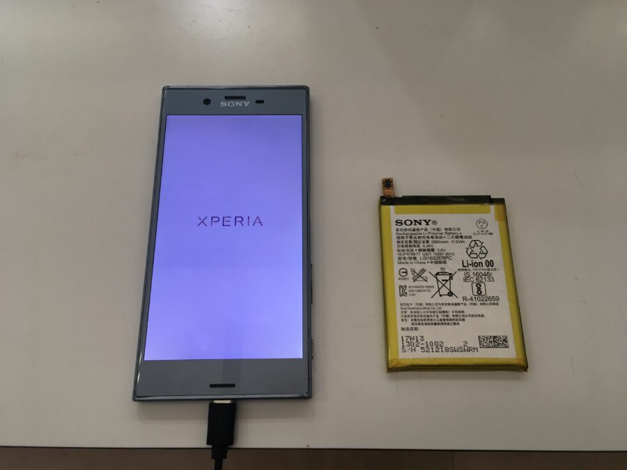 【釧路店】XperiaXZsのバッテリー膨張による交換致しました～