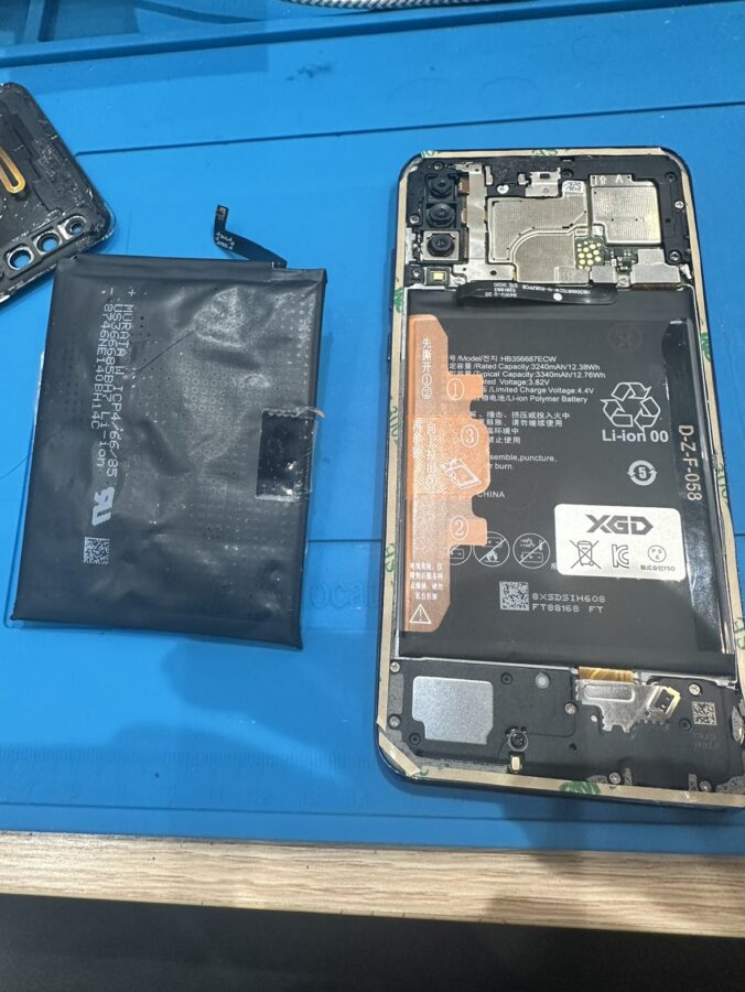 HUAWEU P30（ファウェイ）のバッテリー交換は、「スマホ修理工房　池袋P'パルコ本店」にお任せください！