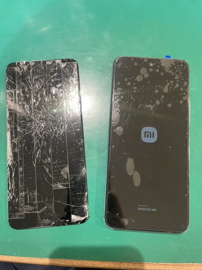 画面がバキバキに…　RedmiNote10JE 画面交換修理【スマホ修理工房京王アートマン府中店】