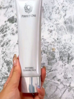 薬用ホワイトニングクレンジングパック[医薬部外品]｜パーフェクトワン