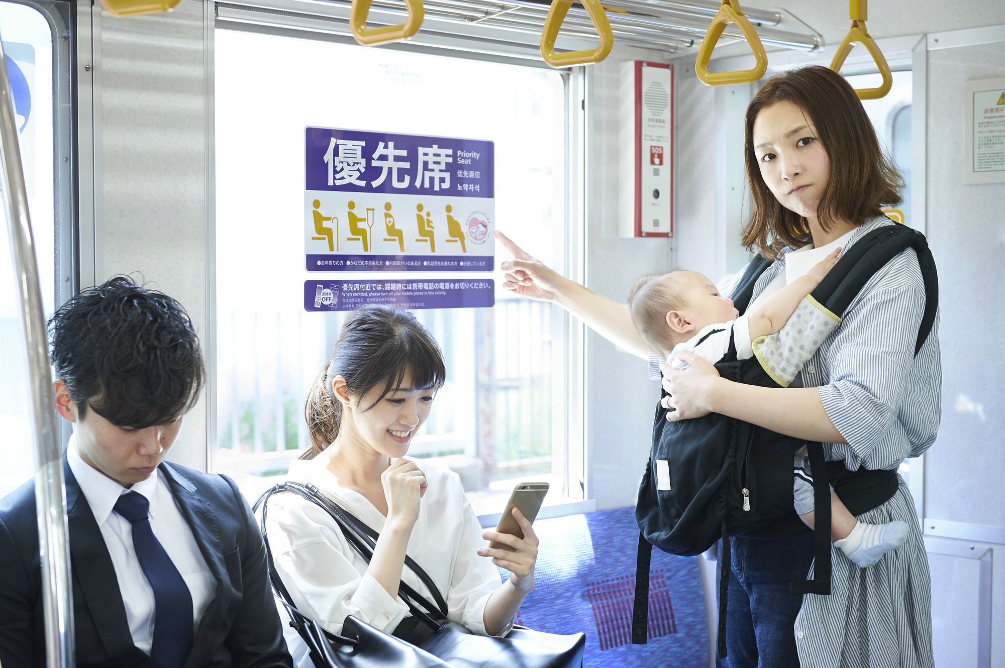 Manner tips when taking a train in Japan